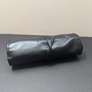 MAKEUP BRUSH ROLL *LIKE NEW*